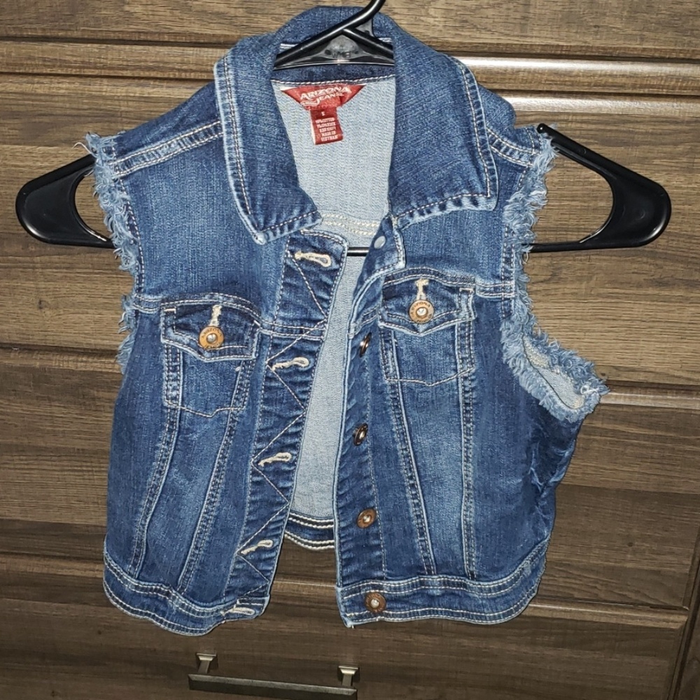 Jean Vest